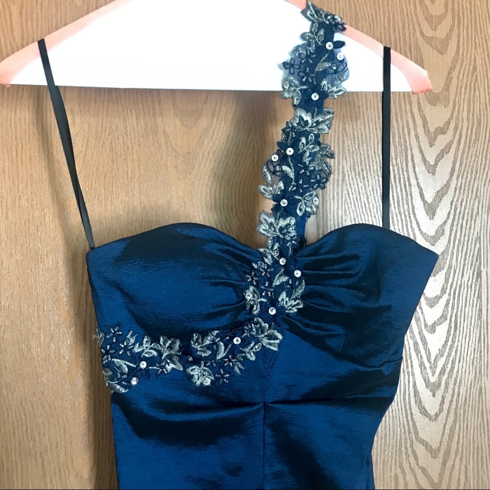 Mermaid Style, one shoulder, formal Dress - Blue
